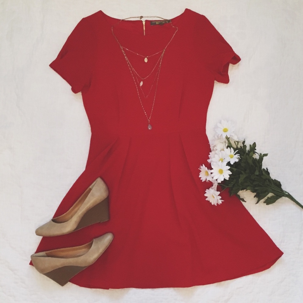Melonie T Red Dress